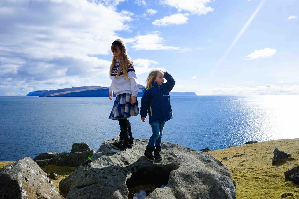 Søs Uldal children Sandoy Legend and saga tour faroe islands