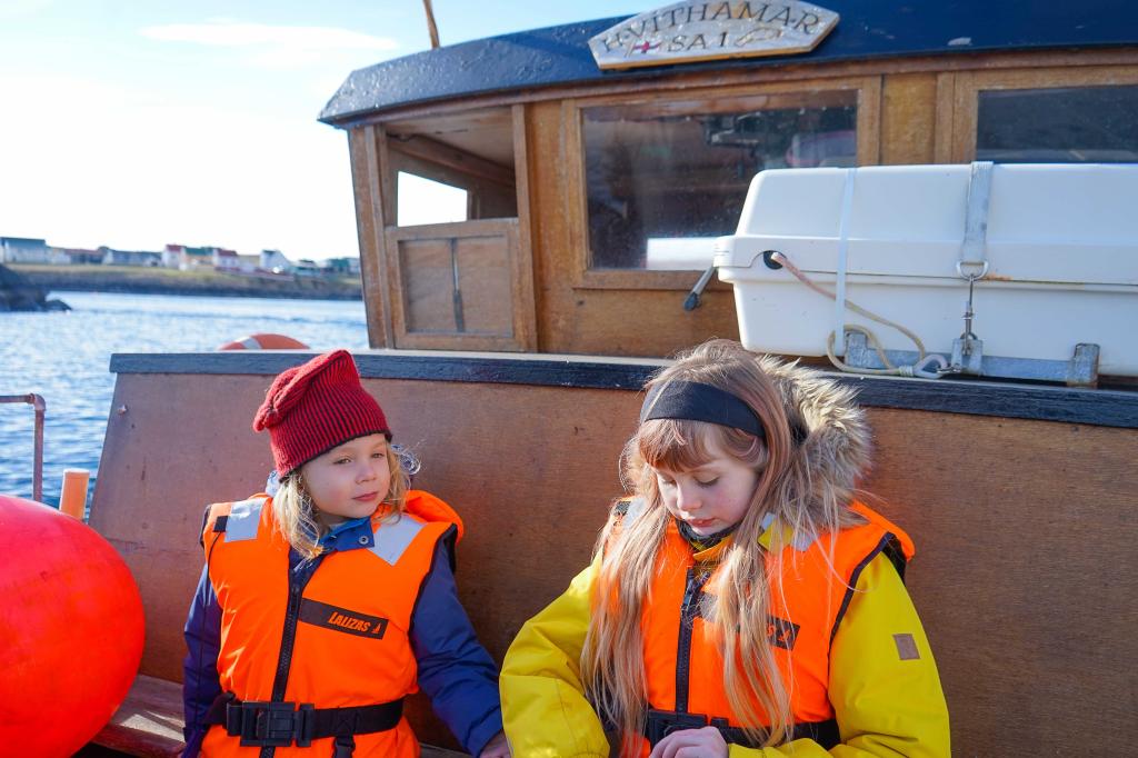 Boattrip with Hvíthamar. Photo: Søs Uldall-Ekman